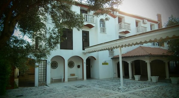 Art Villa Ines
