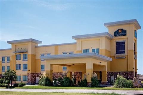La Quinta Inn & Suites Ft. Worth - Forest Hill, TX