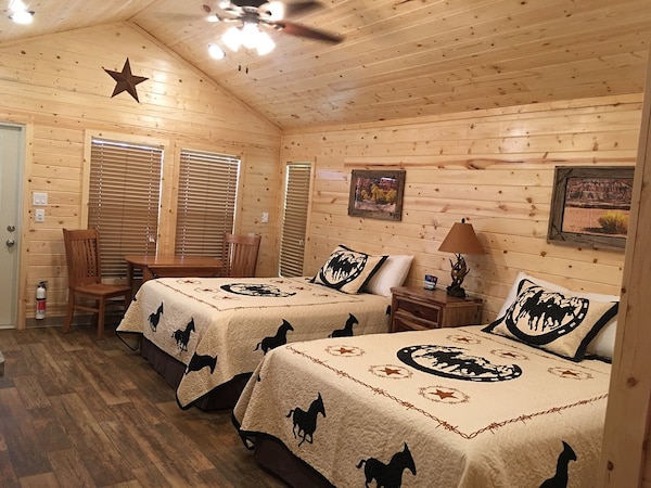 Dukes Slickrock Campground & Rv Park