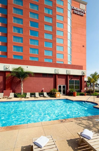 Embassy Suites by Hilton Anaheim-South