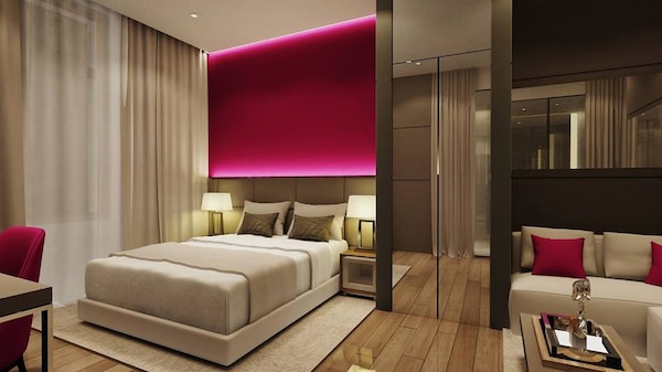 Maccani Luxury Suites
