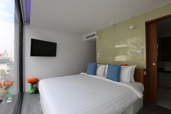 Oakwood Hotel and Residence Bangkok 𝗕𝗢𝗢𝗞 Bangkok Hotel 𝘄𝗶𝘁𝗵 ₹𝟬  𝗣𝗔𝗬𝗠𝗘𝗡𝗧