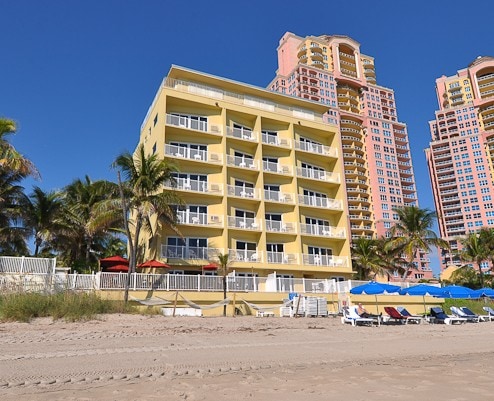 Sun Tower Hotel & Suites On The Beach