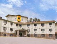 Super 8 by Wyndham Hill City/Mt Rushmore/ Area