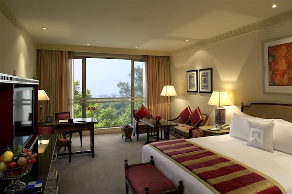 Oyo 8587 Dwell Suites Hajdarabad, Indie — zabukuj Hotele, Ceny w 2023