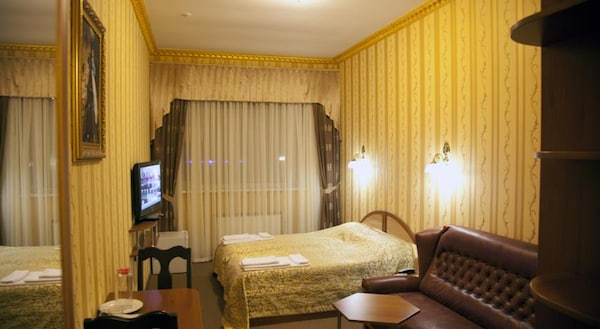 Persian Palace Hotel