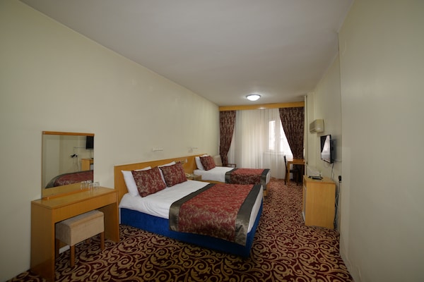 Hotel Büyük Maras