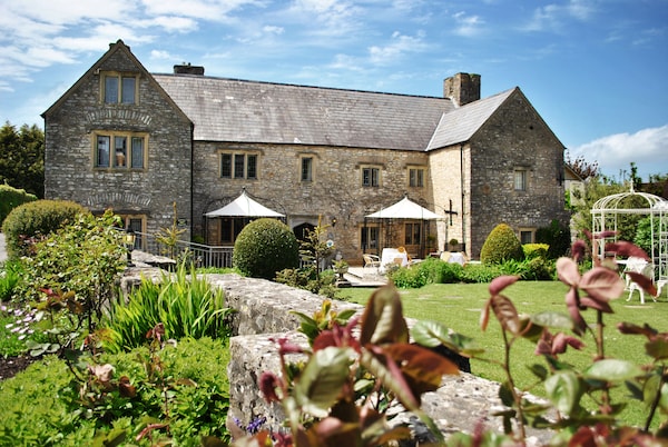 The Great House Hotel