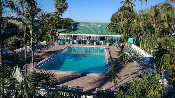 Hotel Wyndham Garden Fort Myers Beach