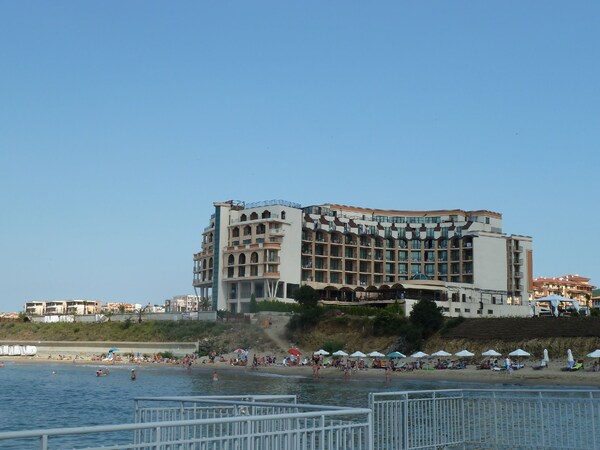 Menada Apartments In Grand Hotel Sveti Vlas