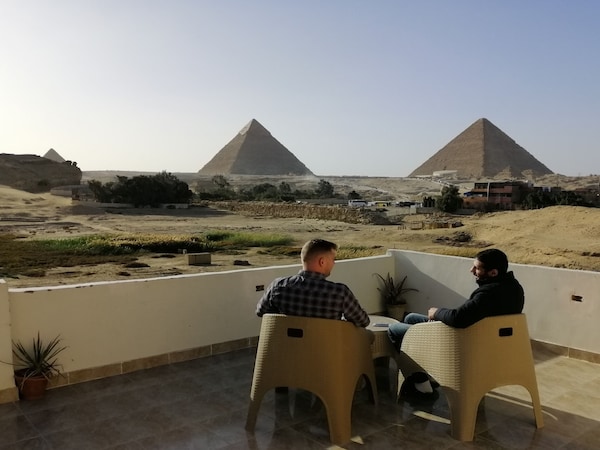Three Giza Pyramids Inn