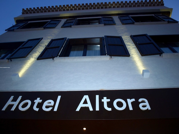 OYO Hotel Altora