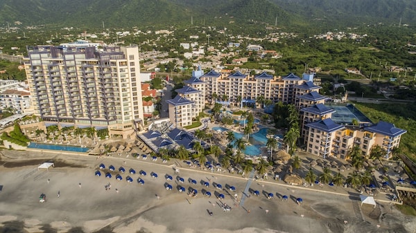 Zuana Beach Resort Hotel
