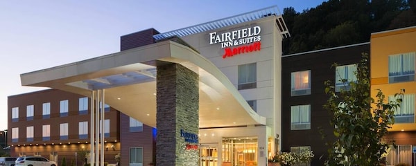 Fairfield Inn & Suites By Marriott Athens-University Area