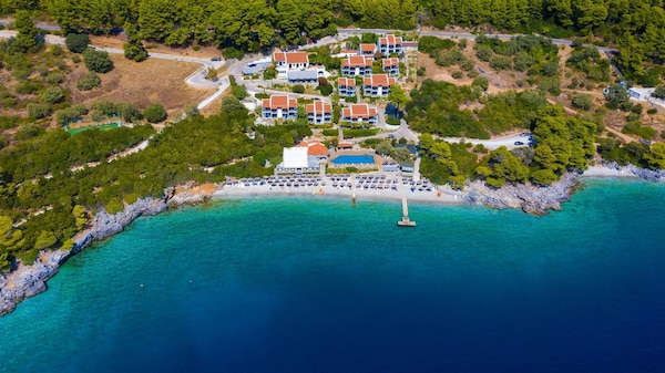 Adrina Beach Hotel