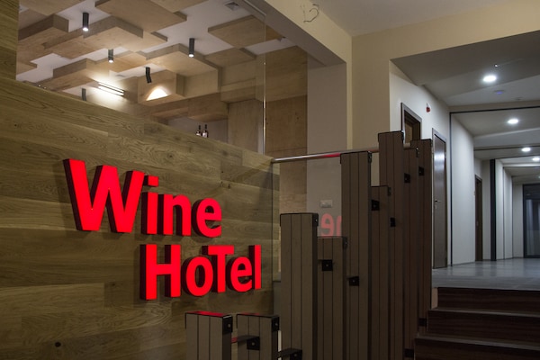 Wine Hotel