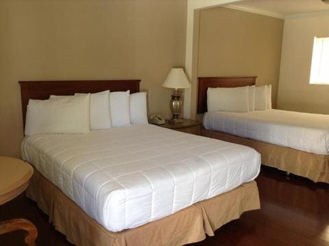 Star Hotel Inn & Suites