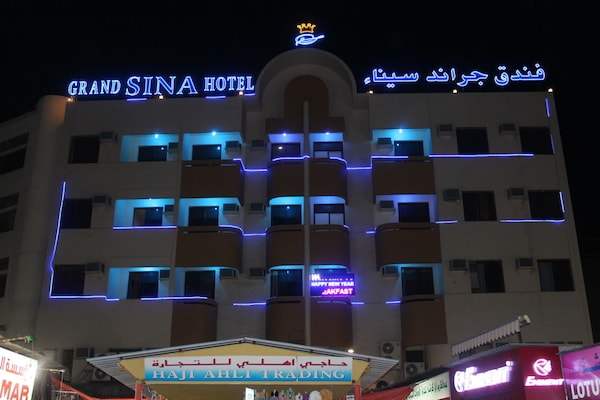 Hotel Grand Sina