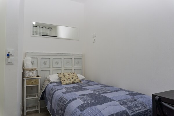 6 In Centro Guest House