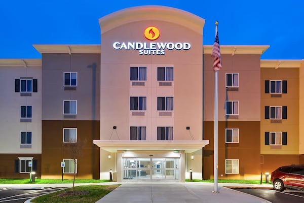 Candlewood Suites Louisville Northeast