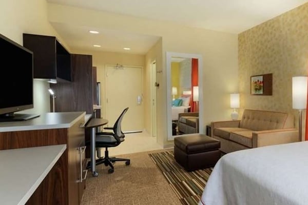 Home2 Suites By Hilton Kansas City Ku Medical Center