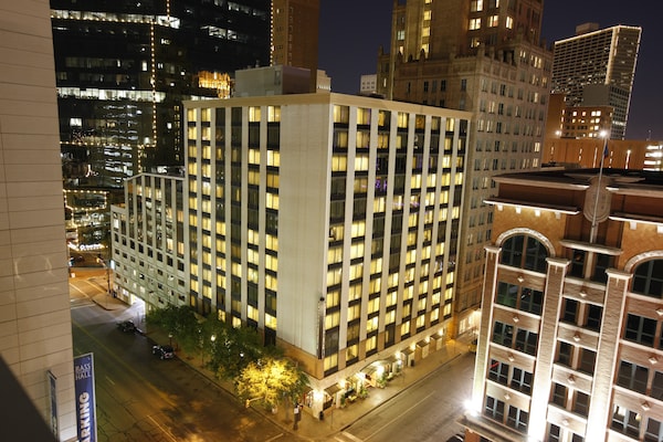 Embassy Suites by Hilton Fort Worth Downtown