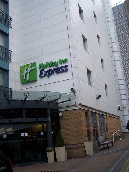 Holiday Inn Express London Croydon, An Ihg Hotel