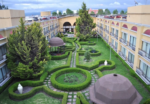 Hotel Courtyard Toluca Airport