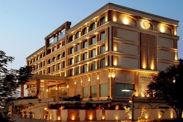 Fortune Select Exotica, Navi Mumbai - Member ITC's Hotel Group