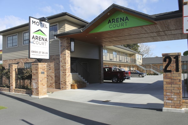Arena Court Motor Lodge