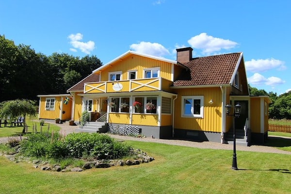 Hotel & Pensionat Bjorkelund