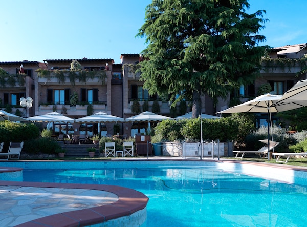 Relais Santa Chiara Hotel - Tuscany Charme