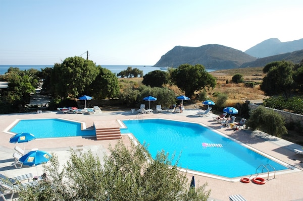 Hotel Eristos Beach