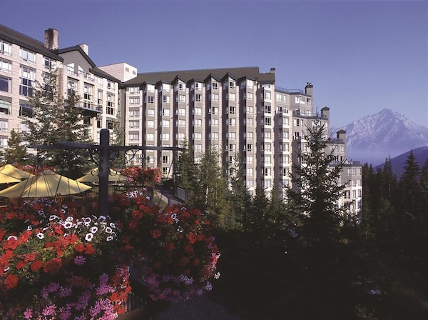 the Rimrock Resort Hotel