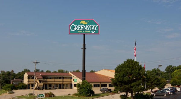 Greenstay & Suites