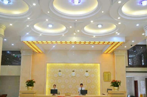 Dongxing Dequan Hotel
