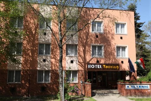 Touring Tranzit Hotel