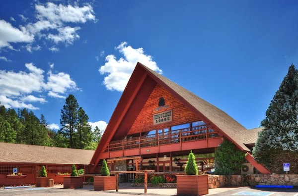Kohl`s Ranch Lodge