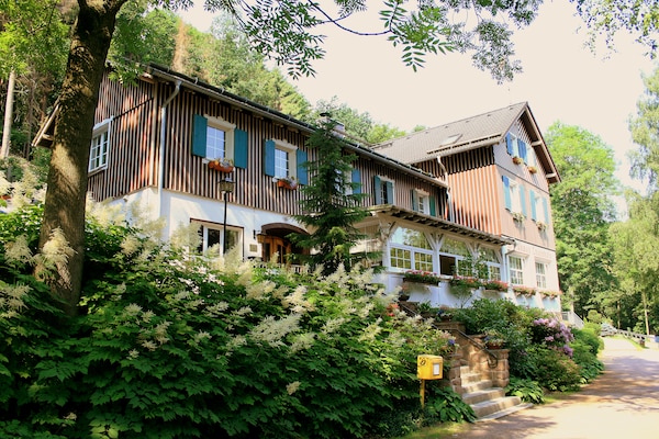 Hotel Waldhaus Lauenhain