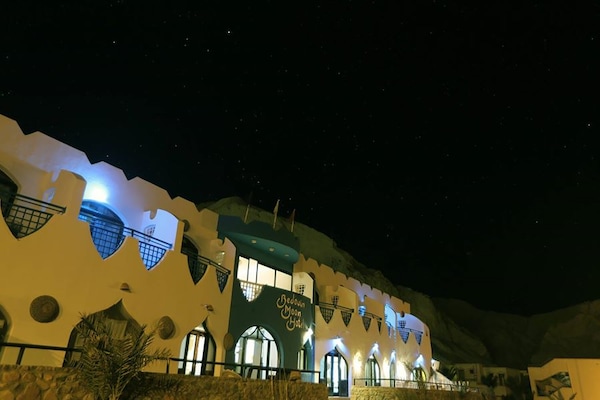 The Bedouin Moon