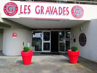 Hotel Logis Les Gravades
