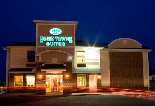 Hotel Home-Towne Suites Bowling Green