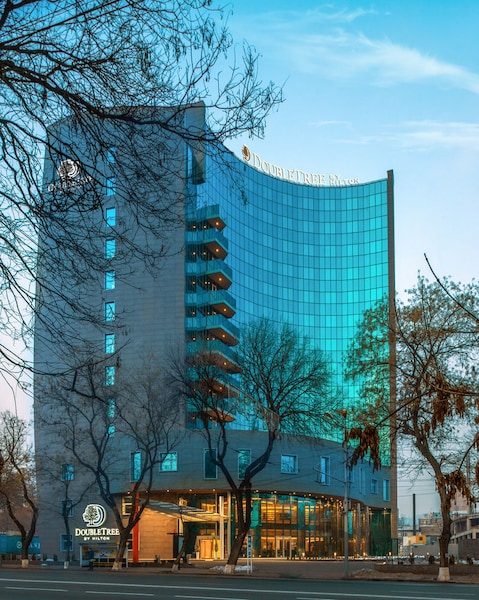 DoubleTree by Hilton Hotel Yerevan City Centre