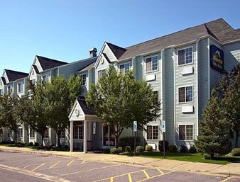 Microtel Inn and Suites by Wyndham Sioux Falls