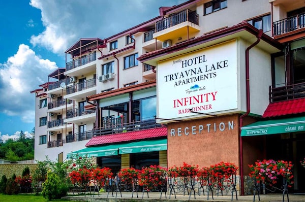 Tryavna Lake Hotel & SPA
