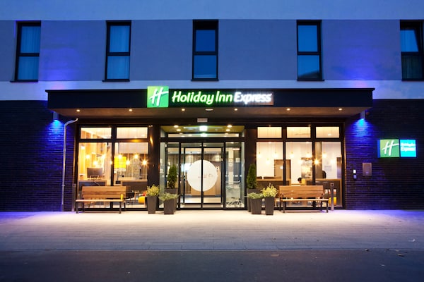 Holiday Inn Express Frankfurt Airport - Raunheim