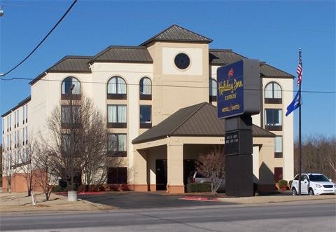Holiday Inn Express Hotel & Suites Bentonville, An Ihg Hotel