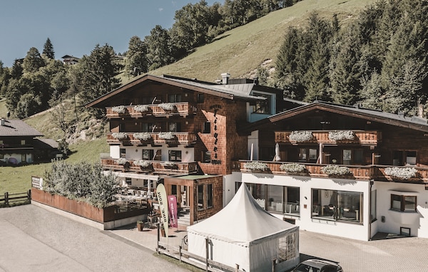 Hotel & Apartments Tiroler Buam