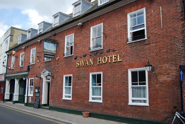Hotel The Swan
