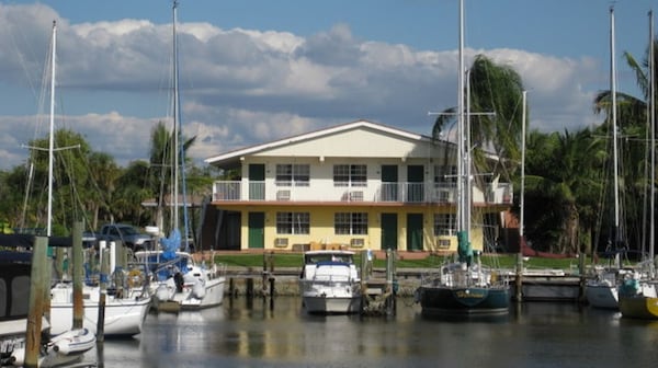 Mariner's Lodge and Marina
